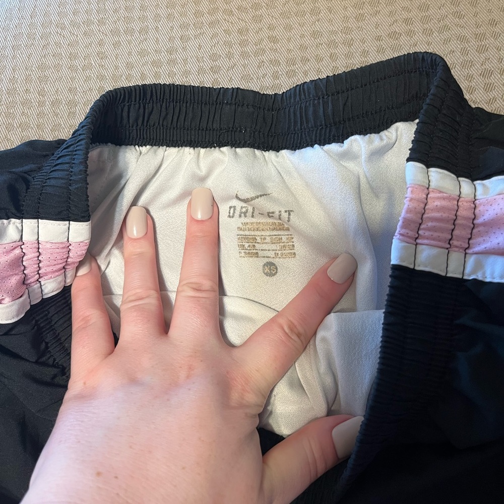 Nike shorts size xs